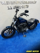 Foto Miniatura Harley Davidson XL883 N 2013