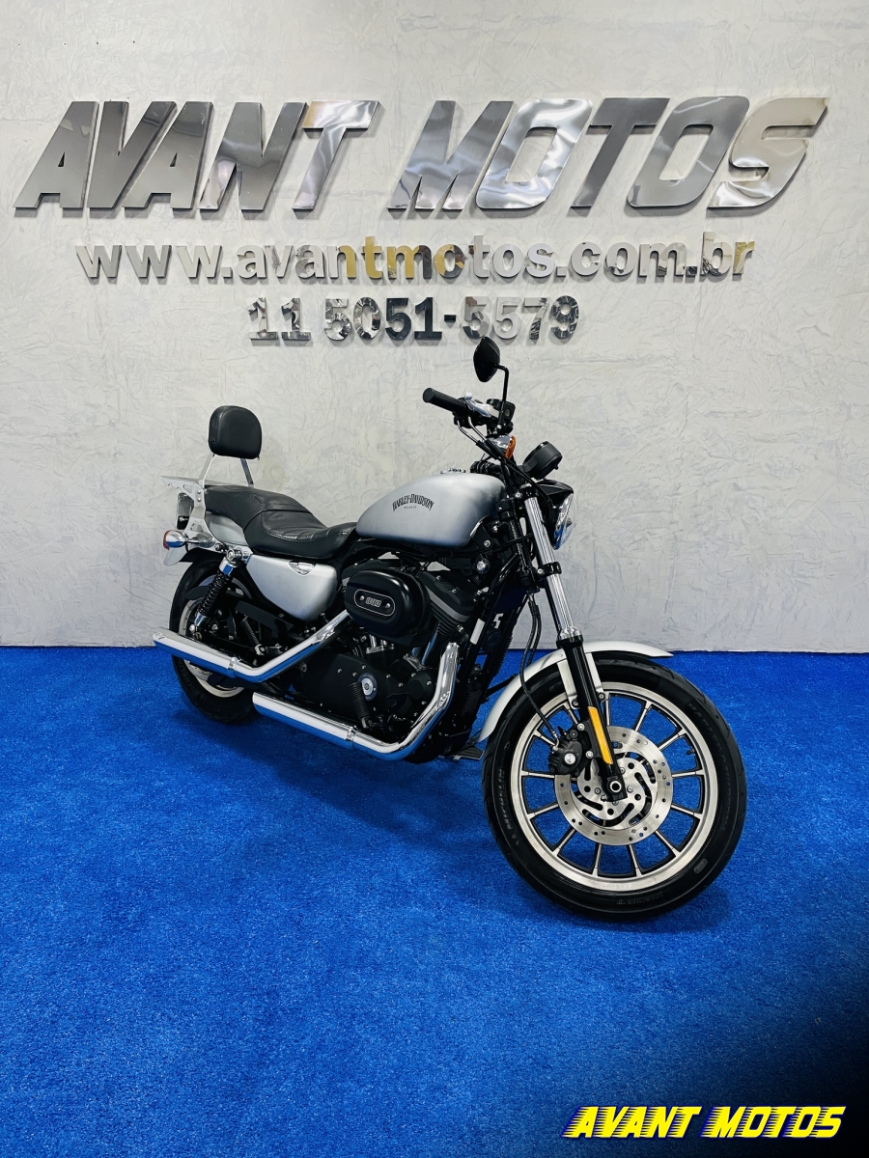 Harley Davidson XL883 R 2013