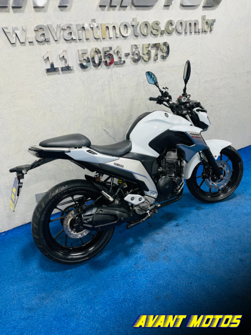 Foto Miniatura Yamaha FAZER 250 2019