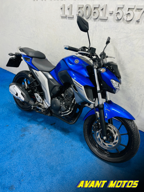 Foto Miniatura Yamaha FAZER 250 2020