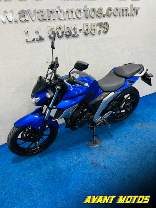 Foto Miniatura Yamaha FAZER 250 2020