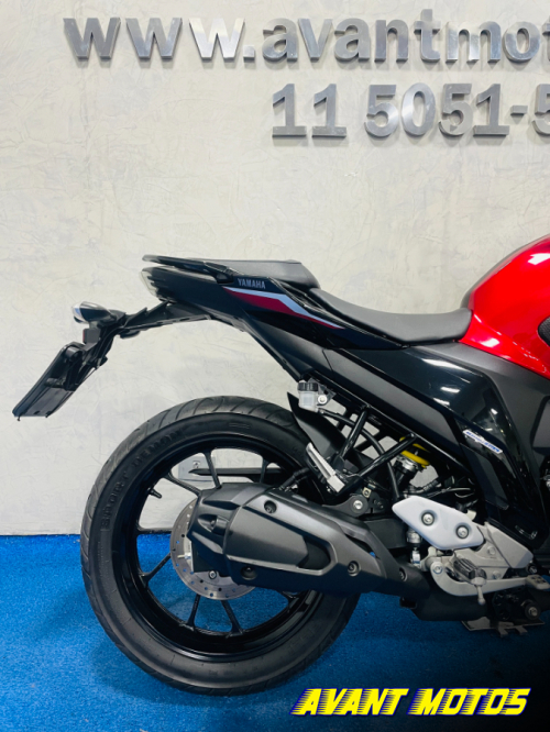 Foto Miniatura Yamaha FAZER 250 2024