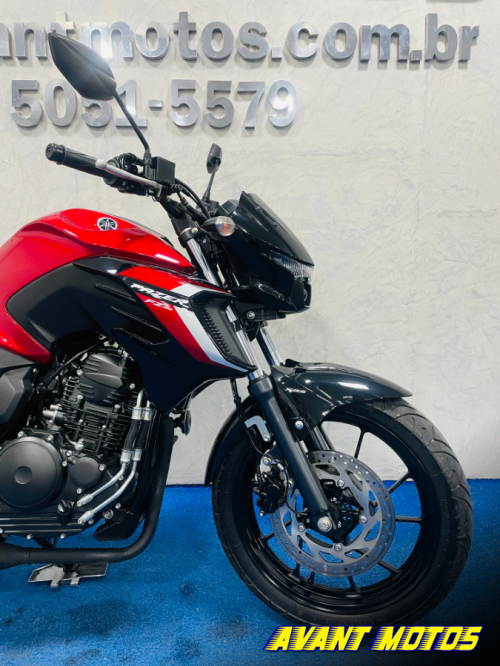 Foto Miniatura Yamaha FAZER 250 2024