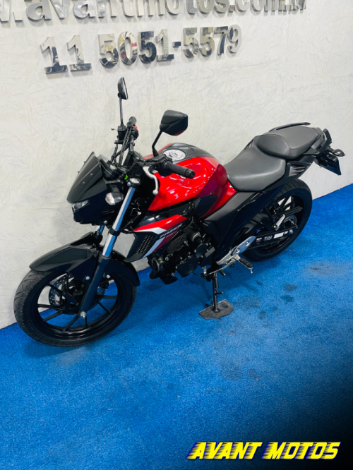 Foto Miniatura Yamaha FAZER 250 2024