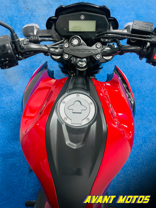Foto Miniatura Yamaha FAZER 250 2024