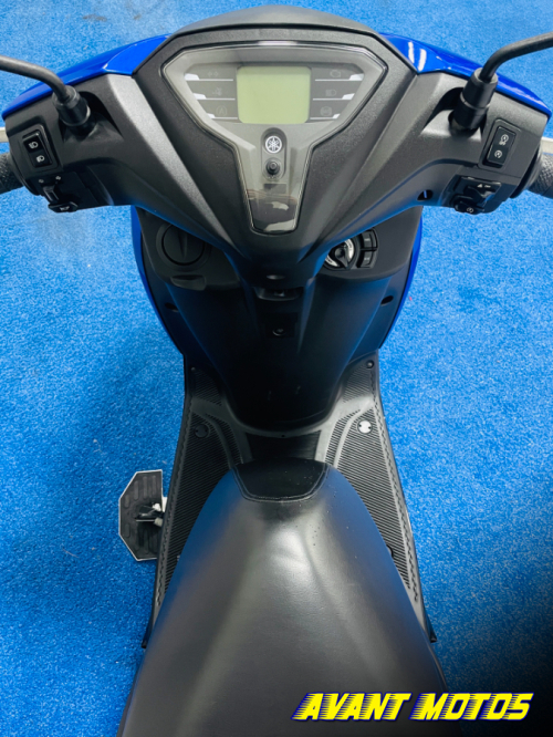 Foto Miniatura Yamaha FLUO 125 2023