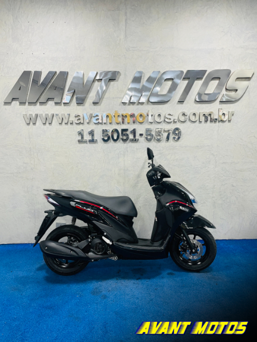 Foto Miniatura Yamaha FLUO 125 CONNECTED 2026