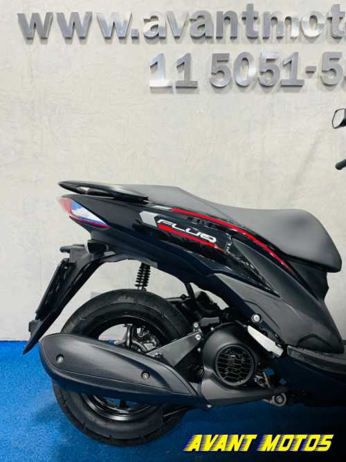 Foto Miniatura Yamaha FLUO 125 CONNECTED 2026