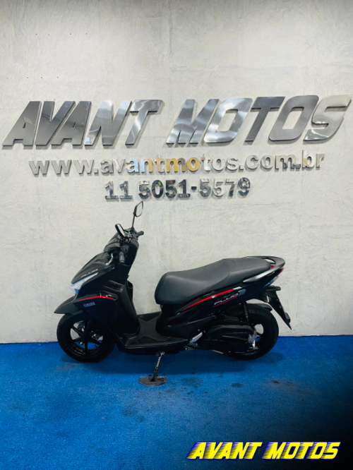 Foto Miniatura Yamaha FLUO 125 CONNECTED 2026