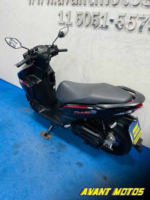 Foto Miniatura Yamaha FLUO 125 CONNECTED 2026