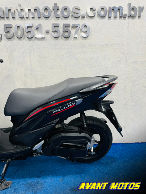 Foto Miniatura Yamaha FLUO 125 CONNECTED 2026