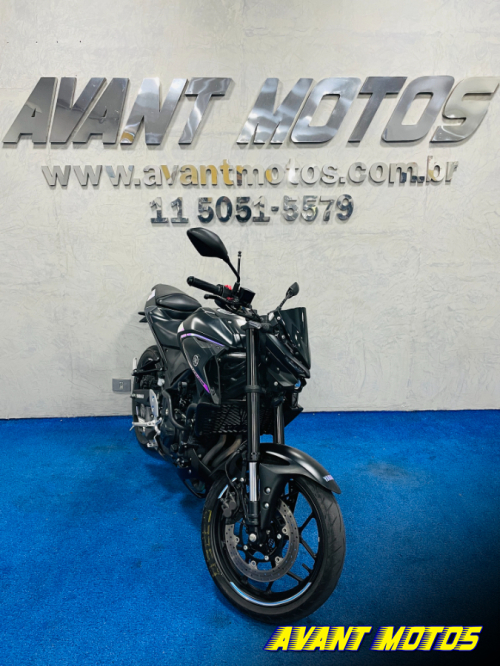 Foto Miniatura Yamaha MT 03 ABS 2024