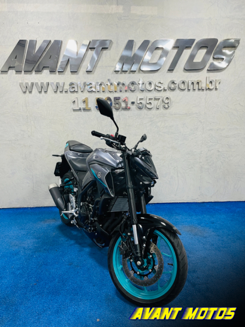 Foto Miniatura Yamaha MT 03 ABS 2025