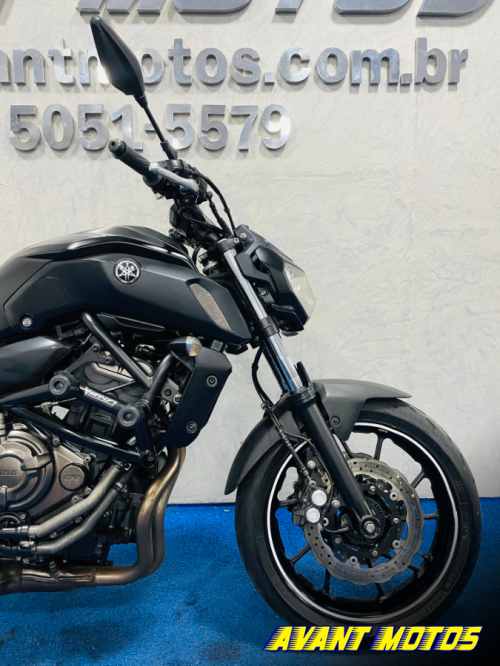 Foto Miniatura Yamaha MT 07 ABS 2021