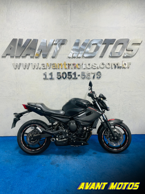 Foto Miniatura Yamaha XJ6 N ABS 2015
