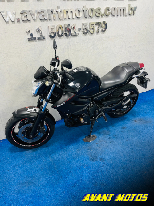 Foto Miniatura Yamaha XJ6 N ABS 2015