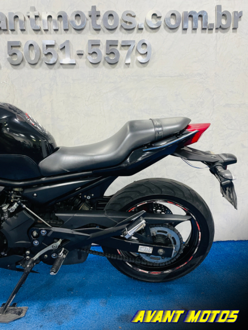 Foto Miniatura Yamaha XJ6 N ABS 2015