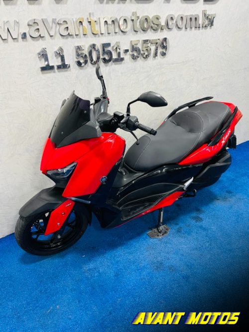 Foto Miniatura Yamaha XMAX 2023