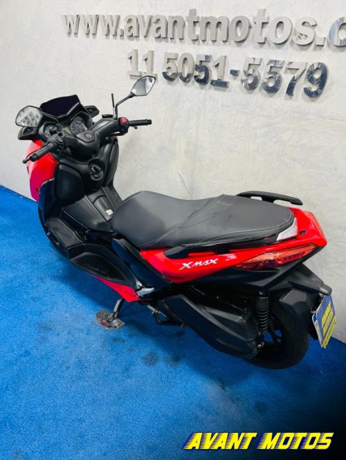 Foto Miniatura Yamaha XMAX 2023
