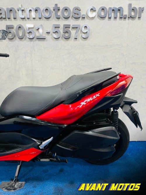 Foto Miniatura Yamaha XMAX 2023