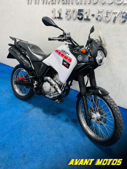Foto Miniatura Yamaha XTZ 250 TENERE 2013