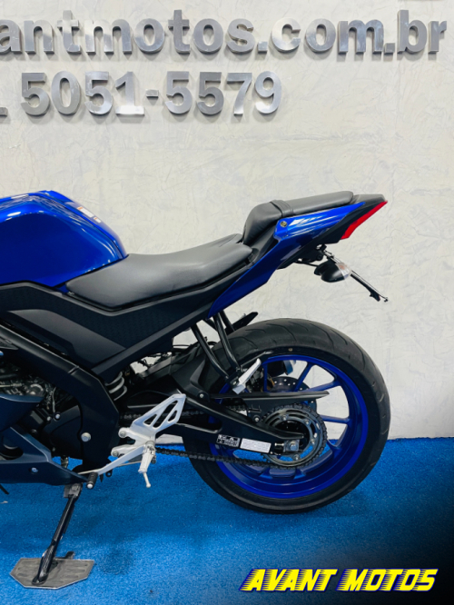 Foto Miniatura Yamaha YZF R15 ABS 2025