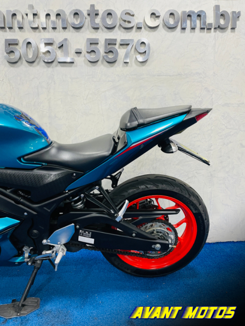 Foto Miniatura Yamaha YZF R3 ABS 2020