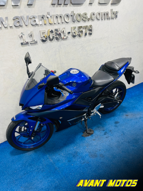 Foto Miniatura Yamaha YZF R3 ABS 2025