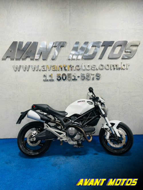 Foto Miniatura Ducati MONSTER 696 2012