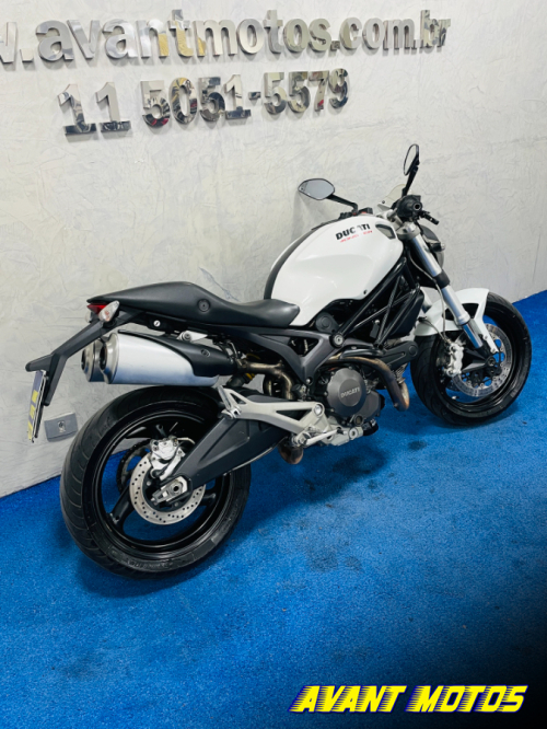 Foto Miniatura Ducati MONSTER 696 2012