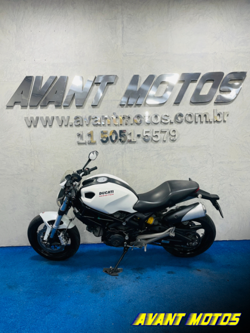 Foto Miniatura Ducati MONSTER 696 2012