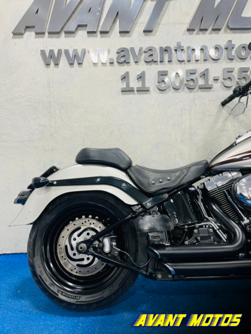Foto Miniatura Harley Davidson FAT BOY 2009