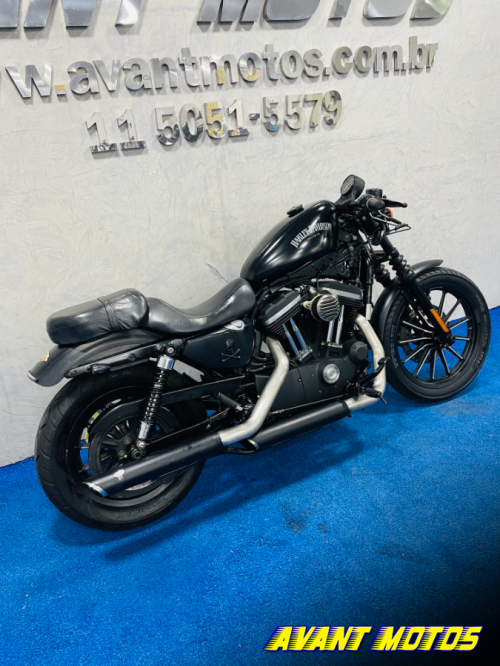 Foto Miniatura Harley Davidson XL 883N 2015