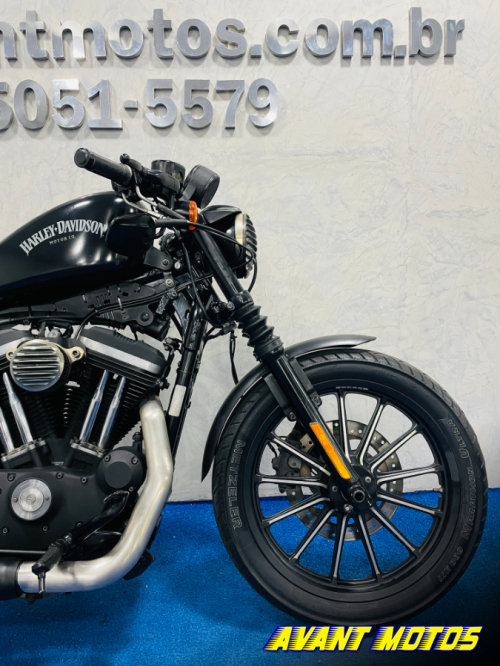 Foto Miniatura Harley Davidson XL 883N 2015