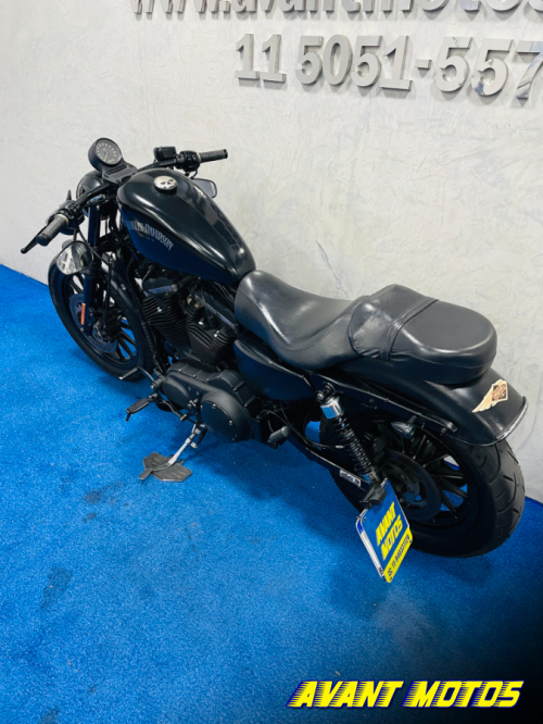 Foto Miniatura Harley Davidson XL 883N 2015