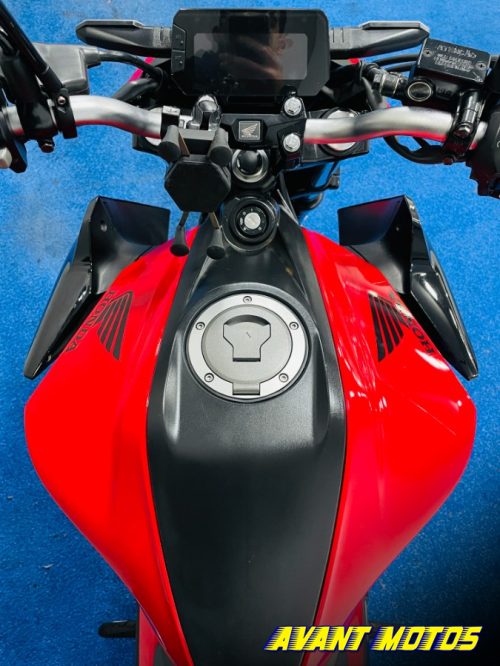 Foto Miniatura Honda CB 300F TWISTER ABS 2024