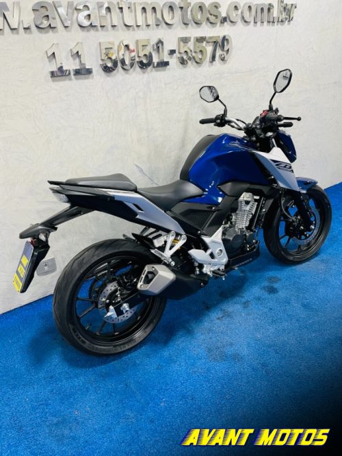 Foto Miniatura Honda CB 300F TWISTER ABS 2026