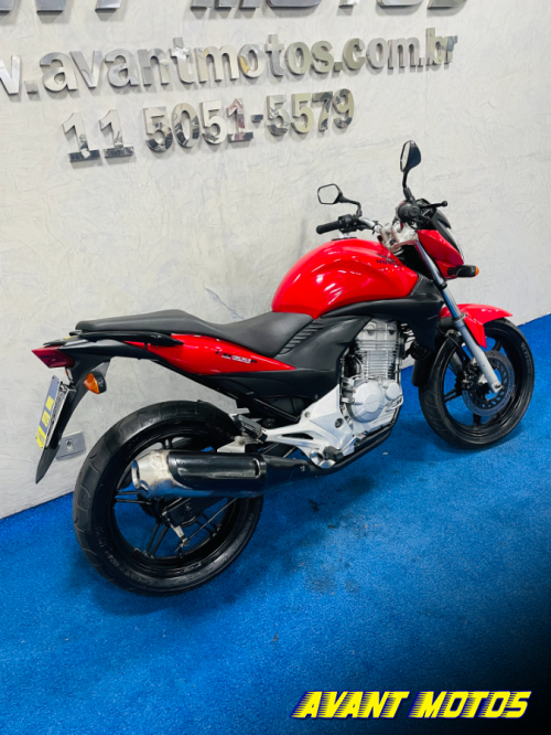 Foto Miniatura Honda CB 300R 2010