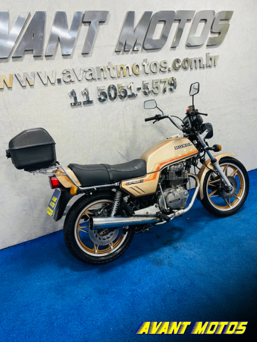 Foto Miniatura Honda CB 400 1983