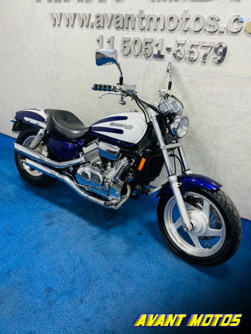 Foto Miniatura Honda MAGNA 750 1996