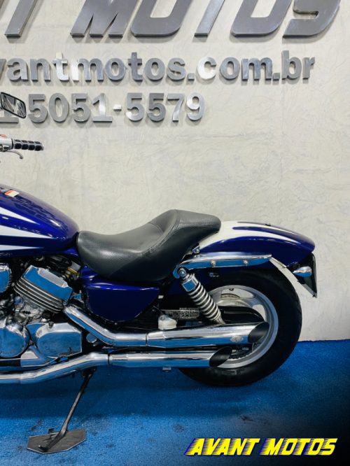 Foto Miniatura Honda MAGNA 750 1996