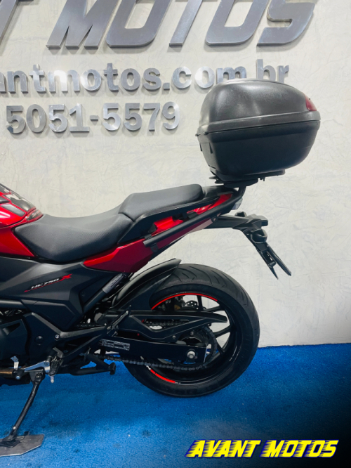 Foto Miniatura Honda NC 750X 2019