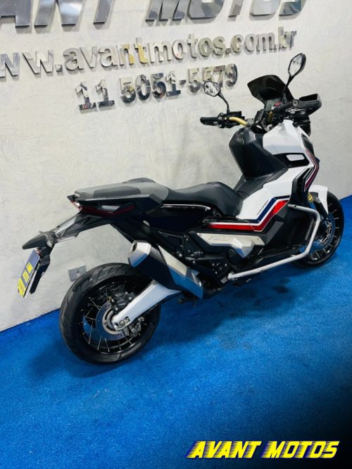 Foto Miniatura Honda X-ADV 2017