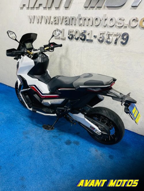 Foto Miniatura Honda X-ADV 2017