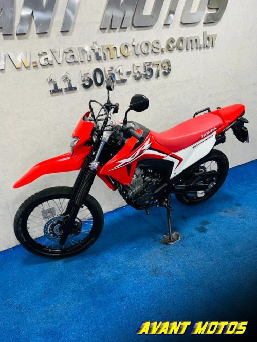 Foto Miniatura Honda XR 300L TORNADO 2025