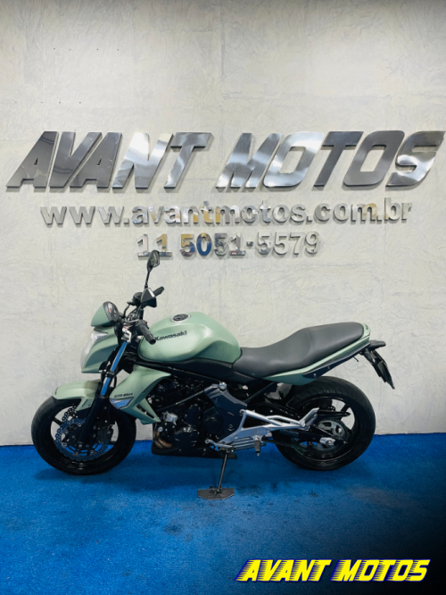 Foto Miniatura Kawasaki ER-6N 2012