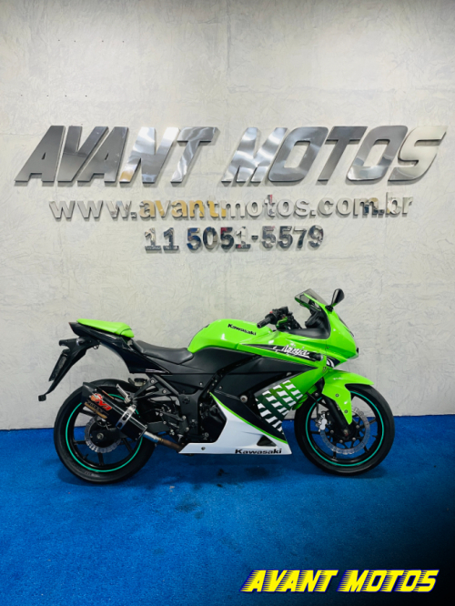 Foto Miniatura Kawasaki NINJA 250R 2010