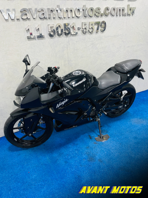Foto Miniatura Kawasaki NINJA 250R 2011