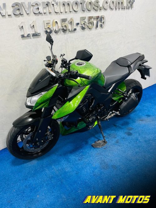 Foto Miniatura Kawasaki Z1000 2011