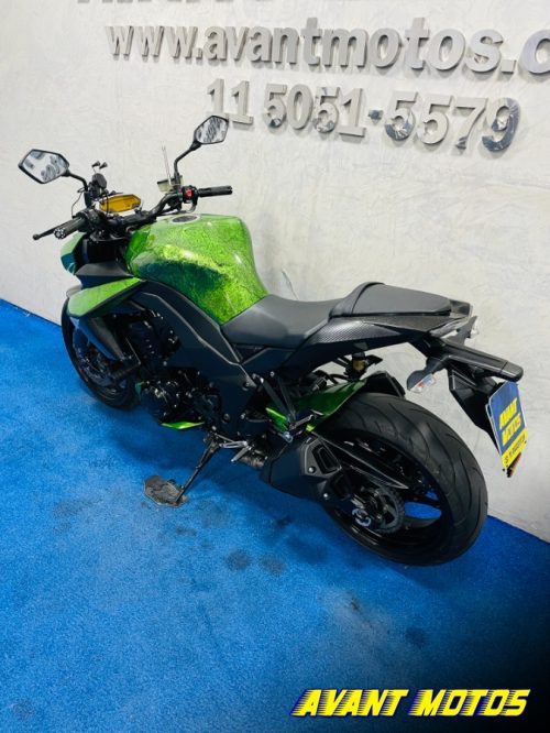Foto Miniatura Kawasaki Z1000 2011